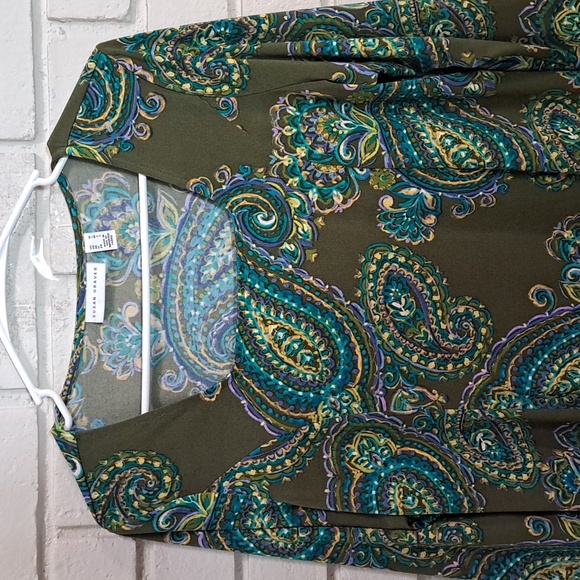 Susan Graver Olive Green/Teal Paisley 3/4 Sleeve Tunin Top. Size Medium - Picture 2 of 9